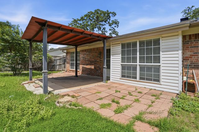 3708 Bordeaux Court, Arlington, TX 76016