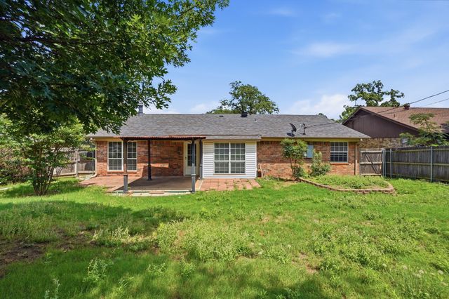 3708 Bordeaux Court, Arlington, TX 76016