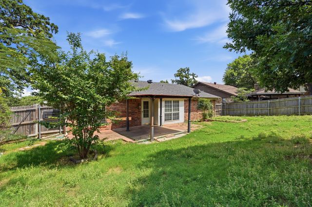 3708 Bordeaux Court, Arlington, TX 76016