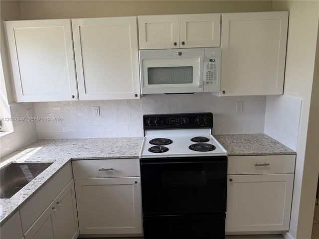 10375 SW 152nd TER A, Miami, FL 33157