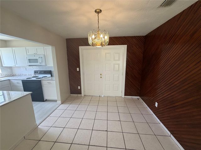 10375 SW 152nd TER A, Miami, FL 33157