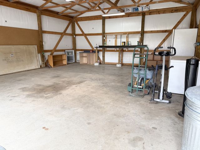 54 Horseshoe Bend Ln, Elmwood, TN 38560