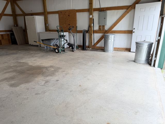 54 Horseshoe Bend Ln, Elmwood, TN 38560