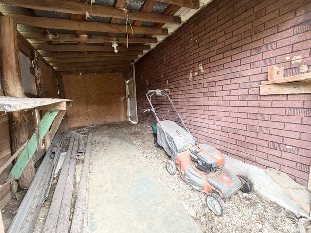 54 Horseshoe Bend Ln, Elmwood, TN 38560