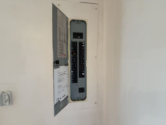 54 Horseshoe Bend Ln, Elmwood, TN 38560