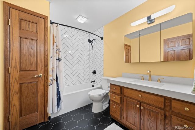 1675 Oakwood Drive, Monument, CO 80132