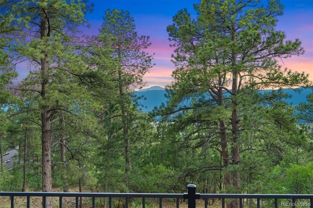1675 Oakwood Drive, Monument, CO 80132