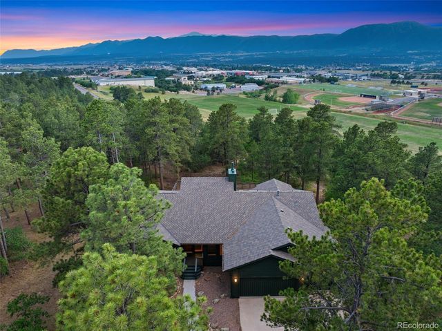 1675 Oakwood Drive, Monument, CO 80132