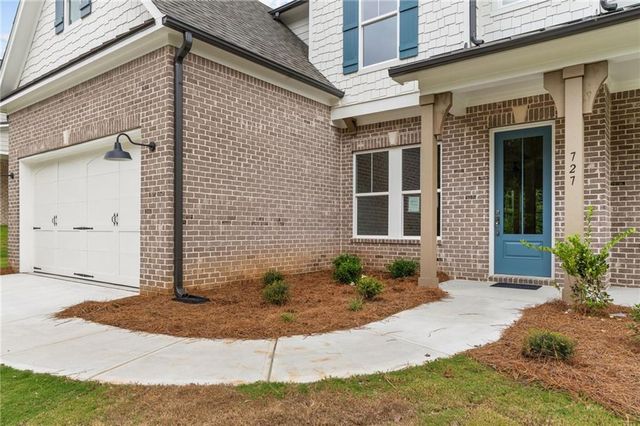 727 Crest Line Trail, Powder Springs, GA 30127