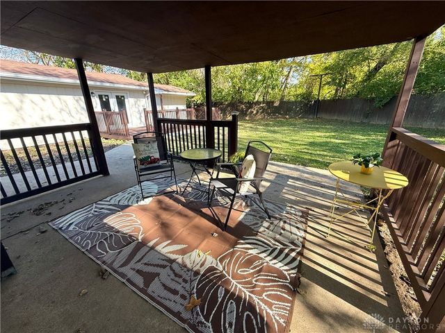 176 Lakeview Drive, Middletown, OH 45044