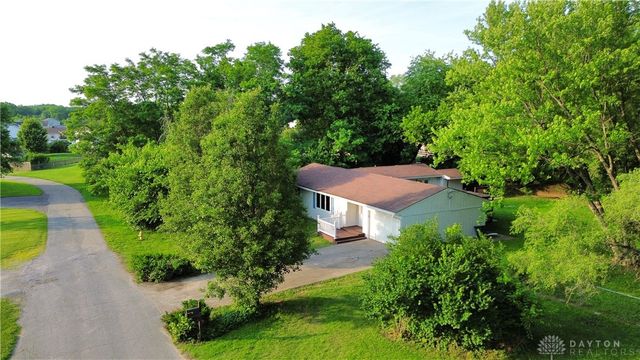 176 Lakeview Drive, Middletown, OH 45044