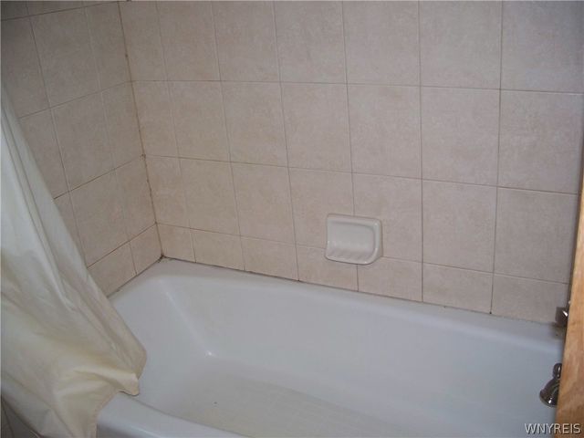 271 Seton Road, Cheektowaga, NY 14225