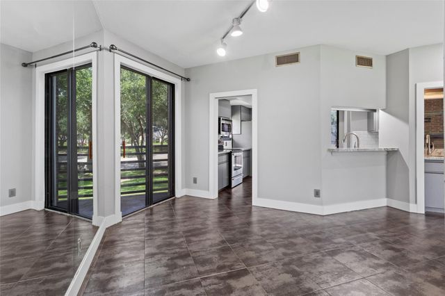 1931 Enterprise Avenue, League City, TX 77573