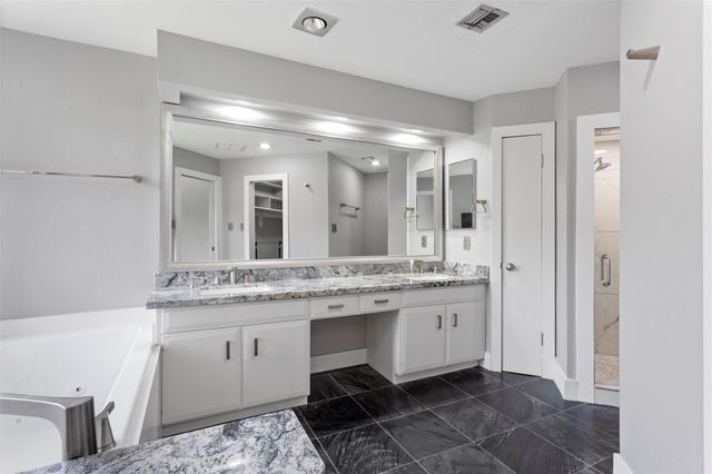 1931 Enterprise Avenue, League City, TX 77573