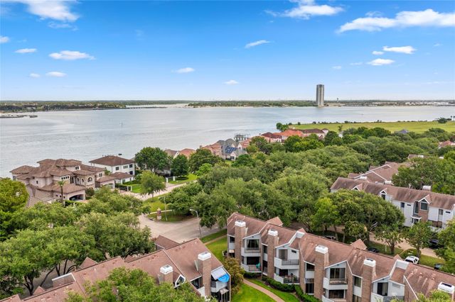 1931 Enterprise Avenue, League City, TX 77573