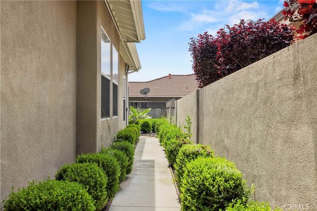 138 E Longden Avenue, Arcadia, CA 91006