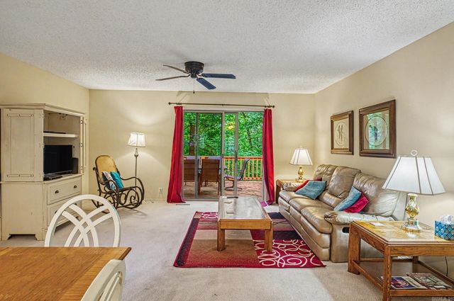 24 Lindsay Lane, Hot Springs Village, AR 71909