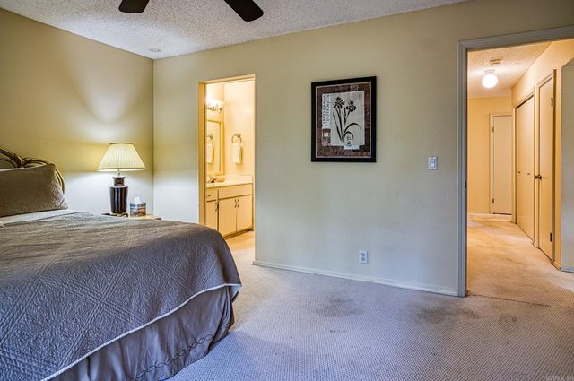 24 Lindsay Lane, Hot Springs Village, AR 71909