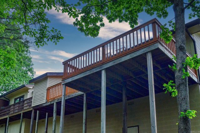 24 Lindsay Lane, Hot Springs Village, AR 71909