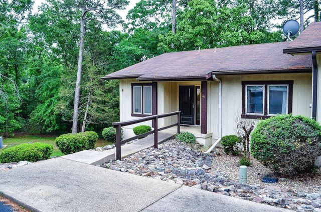 24 Lindsay Lane, Hot Springs Village, AR 71909