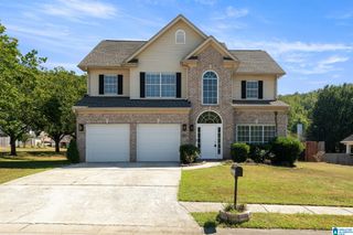 2430 FOREST LAKES LANE, Sterrett, AL 35147