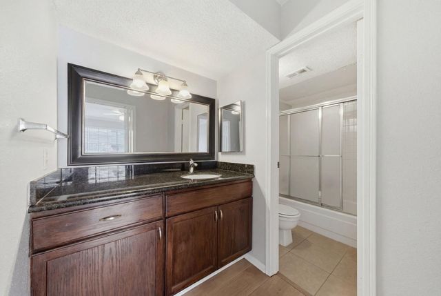 2120 El Paseo Street 2812, Houston, TX 77054