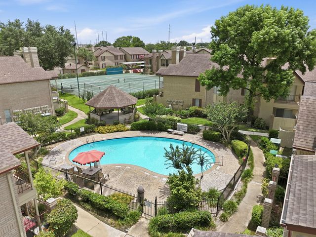 2120 El Paseo Street 2812, Houston, TX 77054