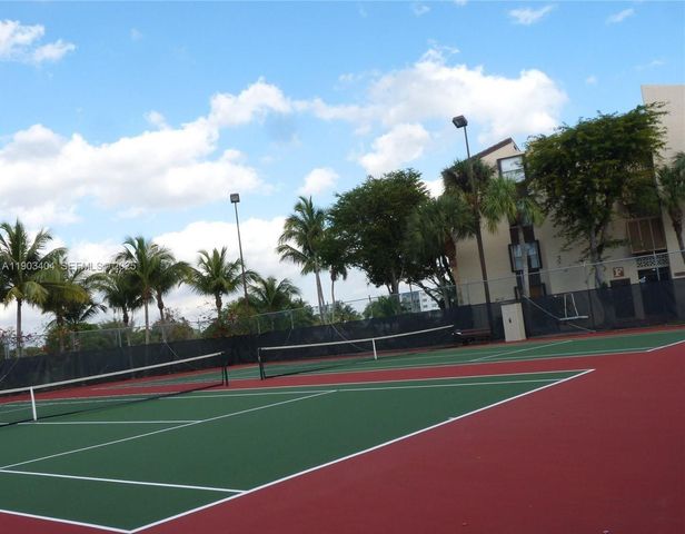 14401 N Kendall Drive 303N, Miami, FL 33186