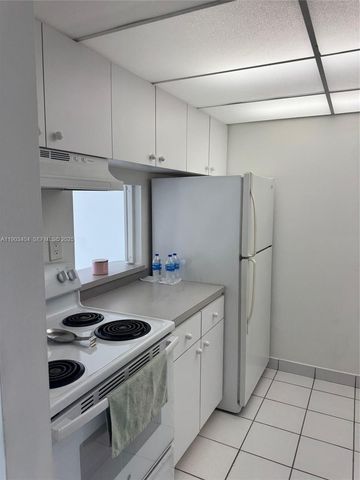 14401 N Kendall Drive 303N, Miami, FL 33186