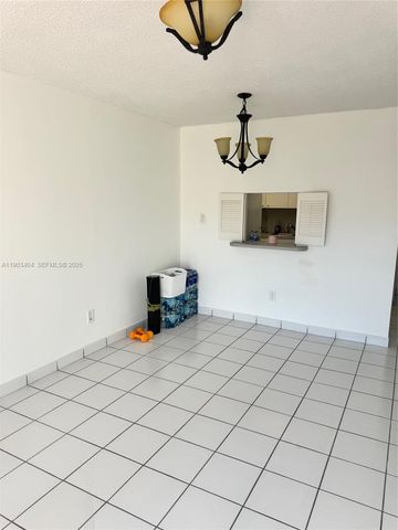 14401 N Kendall Drive 303N, Miami, FL 33186