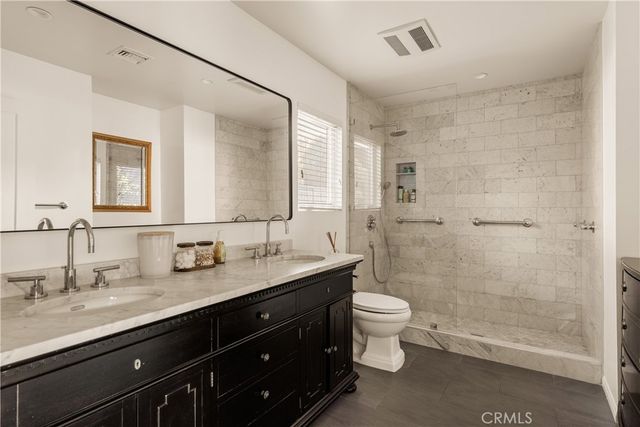22370 Algunas Road, Woodland Hills, CA 91364