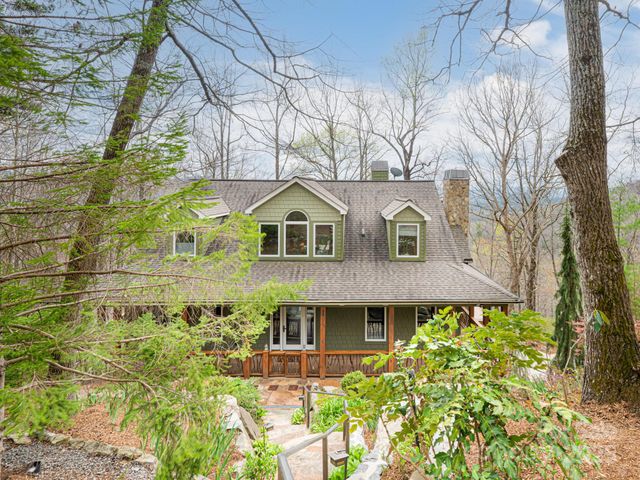 5 Powder Ridge Drive, Asheville, NC 28803