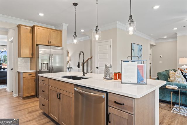 124 Shire Loop, Calhoun, GA 30701