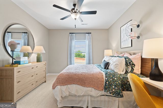 124 Shire Loop, Calhoun, GA 30701