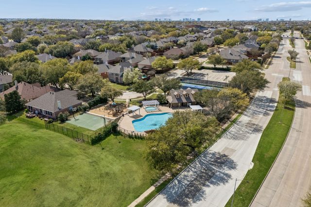 9612 Saint Annes Drive, Plano, TX 75025