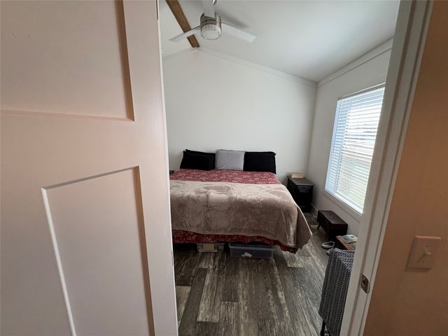 786 Holiday Village Dr, Quitman, TX 75783