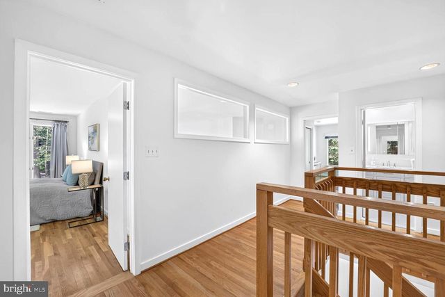 11455 S GLEN RD, Potomac, MD 20854