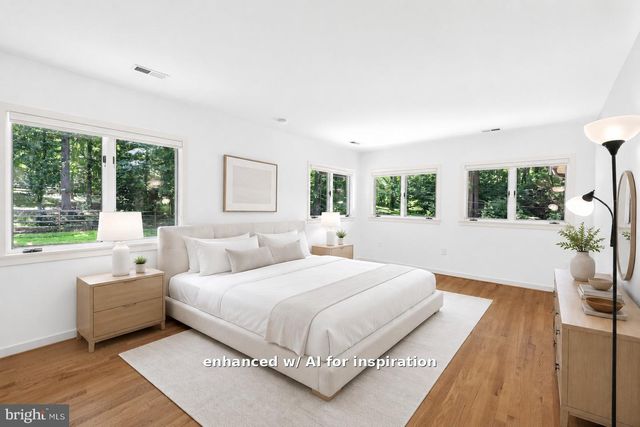 11455 S GLEN RD, Potomac, MD 20854