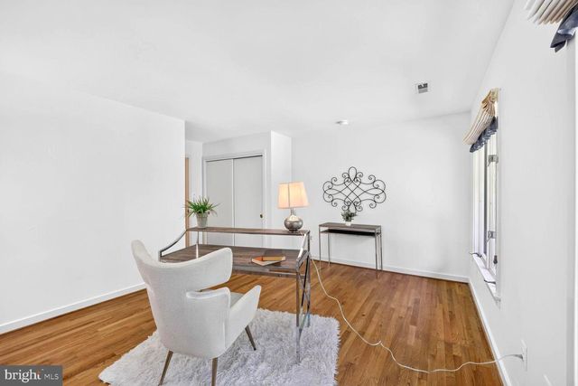11455 S GLEN RD, Potomac, MD 20854