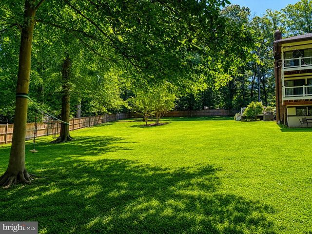 11455 S GLEN RD, Potomac, MD 20854