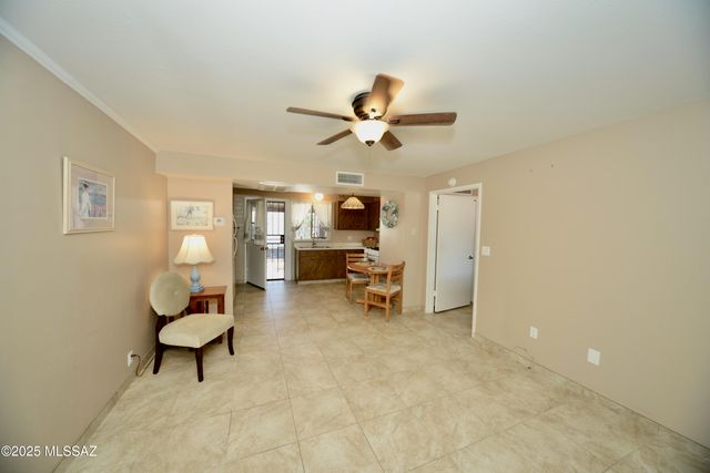 401 W Esperanza Blvd Apt A, Green Valley, AZ 85614