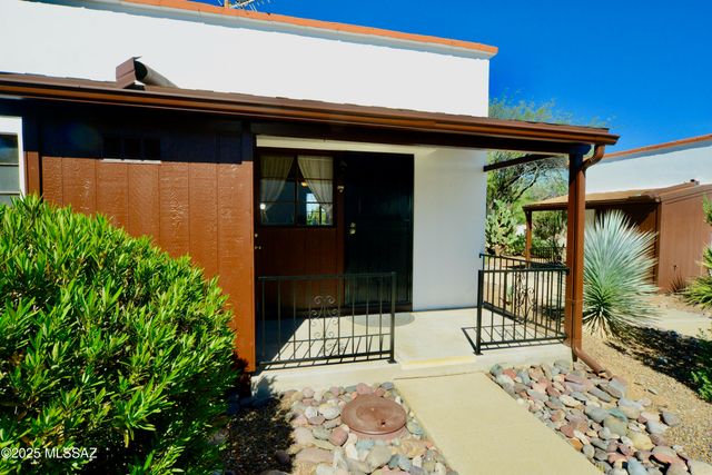 401 W Esperanza Blvd Apt A, Green Valley, AZ 85614