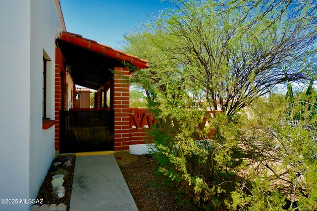 401 W Esperanza Blvd Apt A, Green Valley, AZ 85614