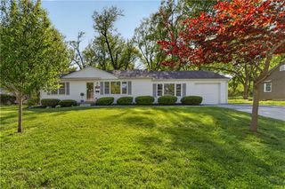 8924 Hardy Street, Overland Park, KS 66212