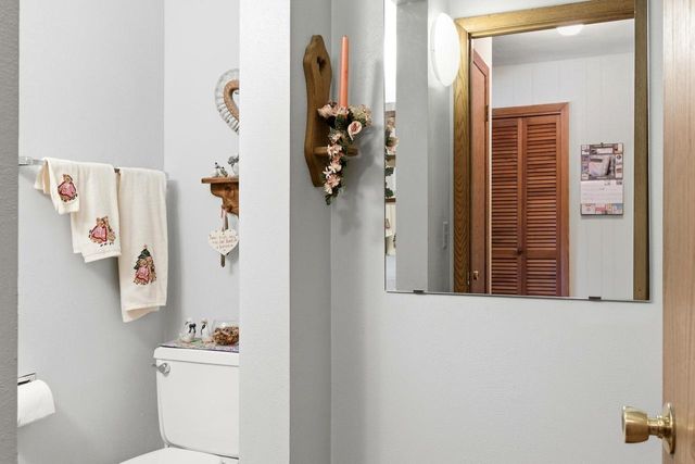 816 Woodview Drive, Sun Prairie, WI 53590