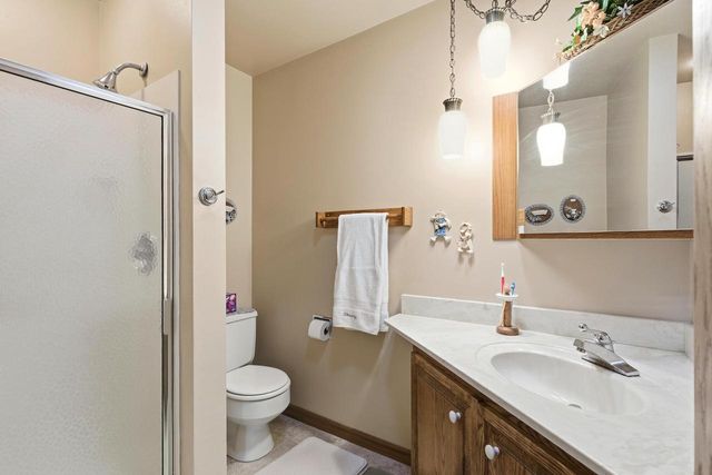 816 Woodview Drive, Sun Prairie, WI 53590