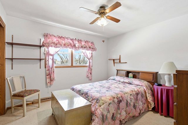 816 Woodview Drive, Sun Prairie, WI 53590