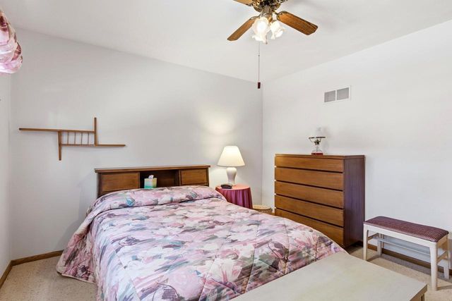 816 Woodview Drive, Sun Prairie, WI 53590