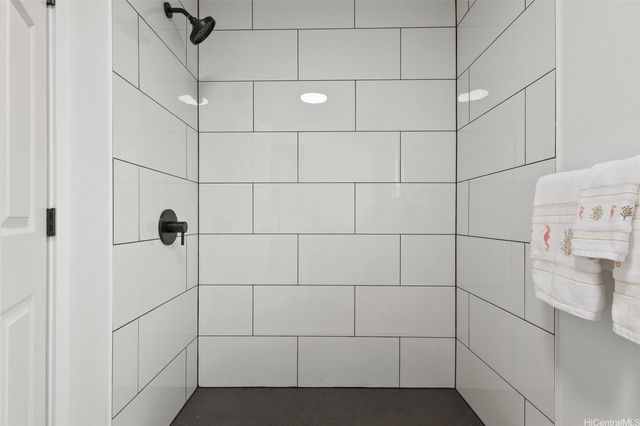 91-433 Ewa Beach Road, Ewa Beach, HI 96706