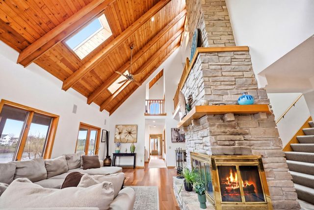 1329 Towerview Road, Eagan, MN 55121